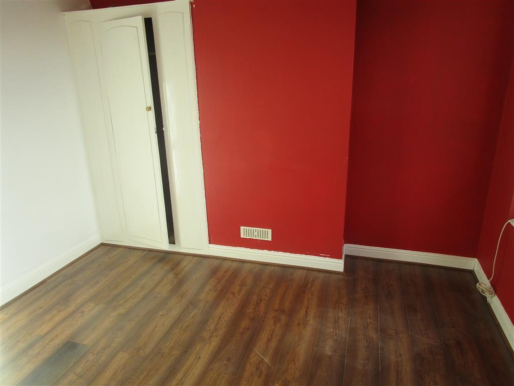 Upper St Marys Road photo 4