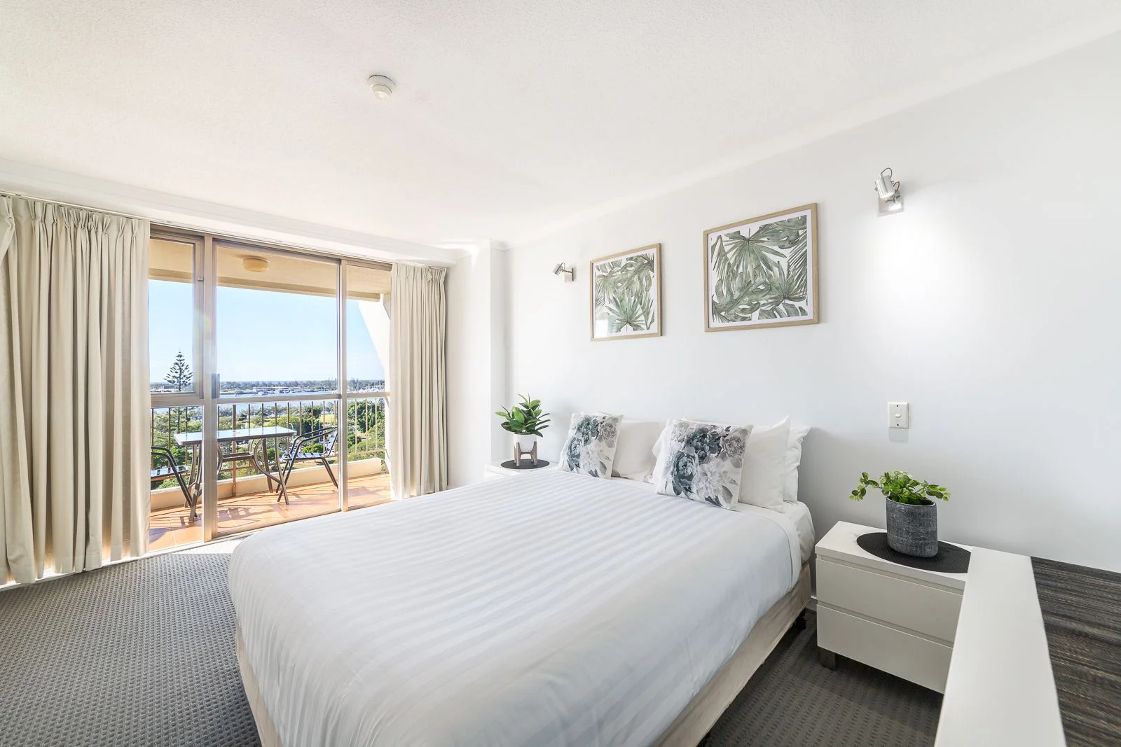 Additional image 9 of ID:21174057/10 Marine Parade, Southport QLD 4215