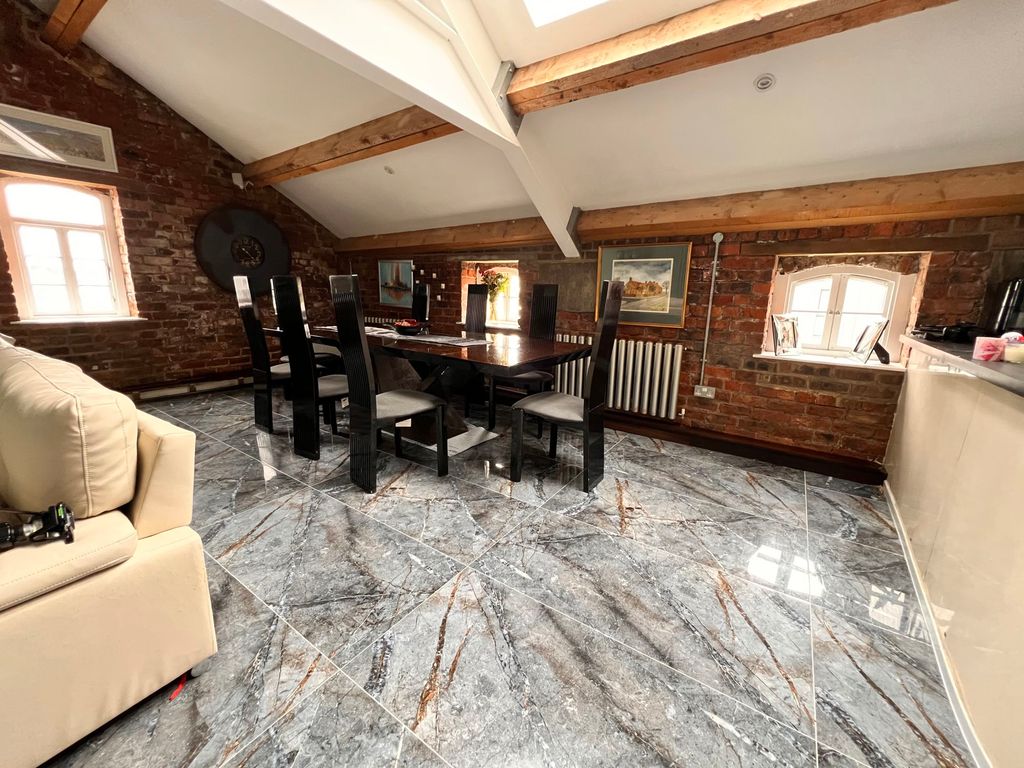 Additional image 7 of 4 bed flat for saleDuke Street, North Shields NE29