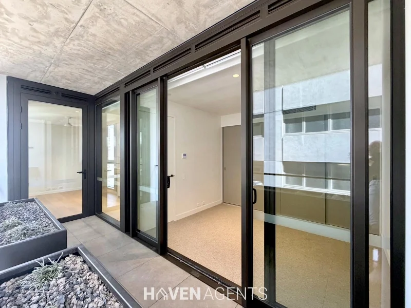 Additional image 8 of 406/8 Louise Street, Melbourne VIC 3004