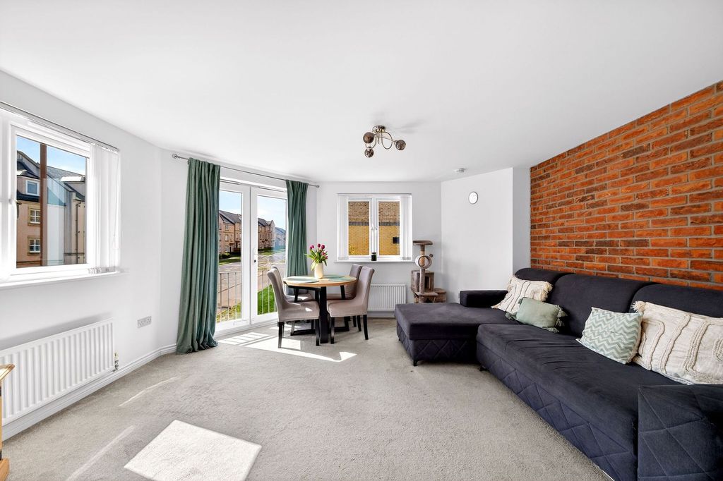 Additional image 3 of 2 bed flat for saleSaw Mill Court, Bonnyrigg EH19