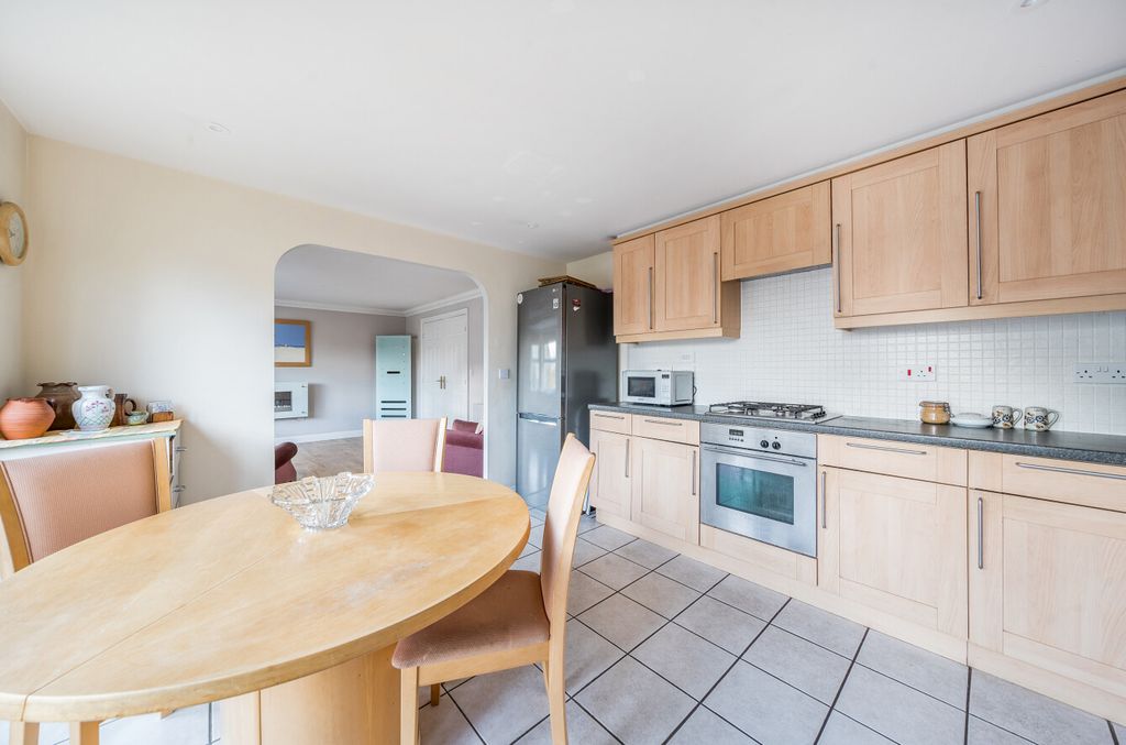 Additional image 11 of 3 bed flat for saleMarshall Square, Banister Park, Southampton, Hampshire SO15