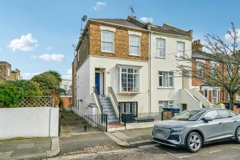 Priory Road, London W4