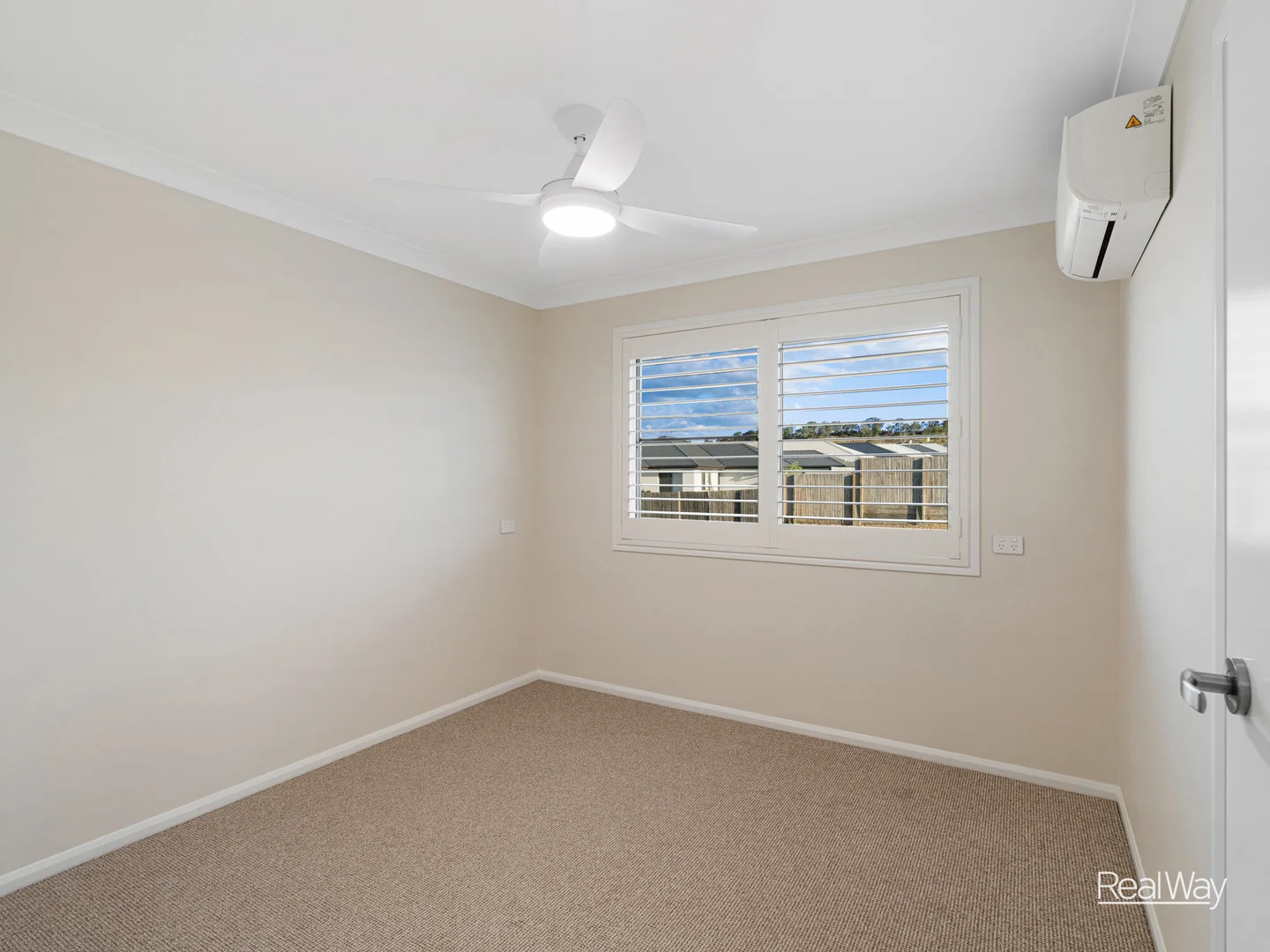 Additional image 4 of 2/28 Vanessa Crescent, Cotswold Hills QLD 4350
