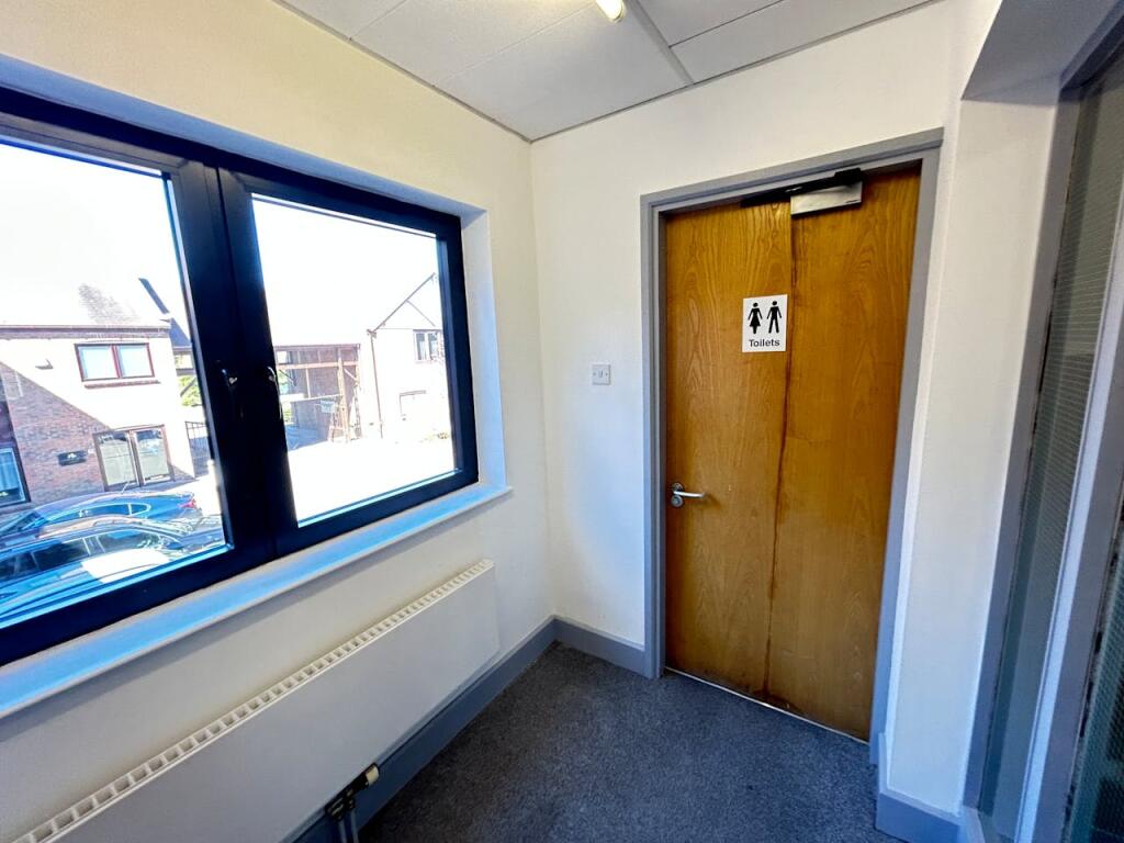 Additional image 19 of Unit 4, Hockley Court, 2401 Stratford Road, Hockley Heath, B94 6NW
