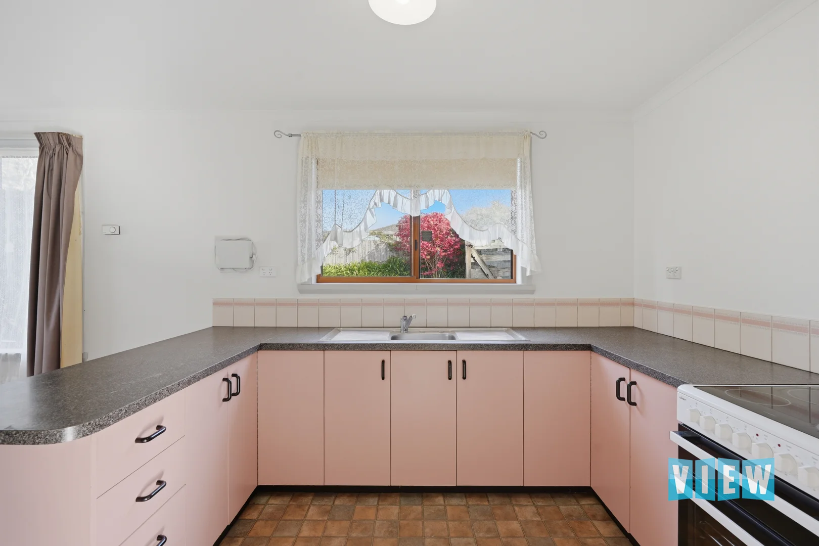 2/132 Bindaree Road, Legana TAS 7277 photo 5