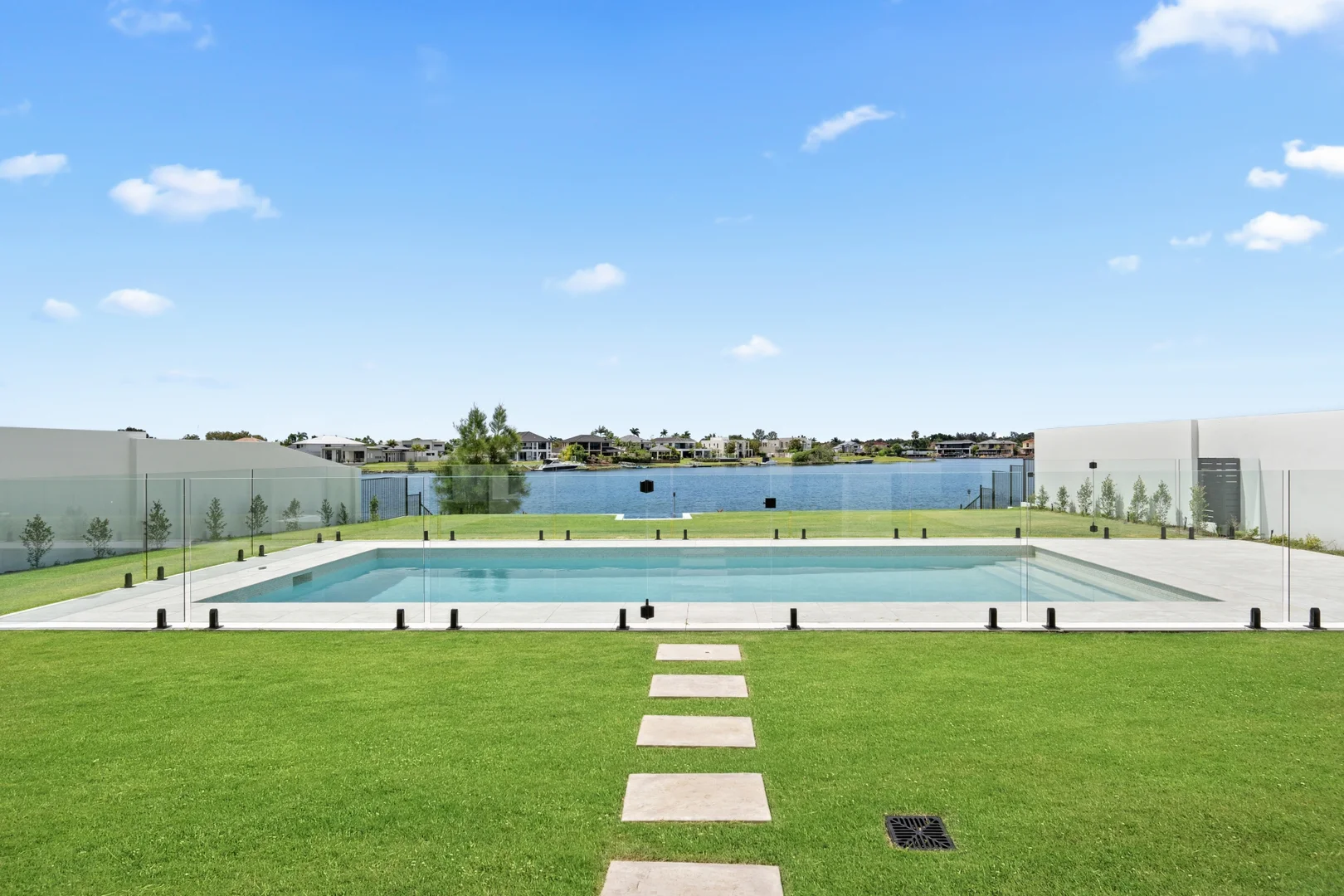 Additional image 14 of 8 Lake Serenity Boulevard, Helensvale QLD 4212