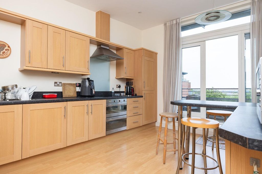 Additional image 17 of 3 bed flat for saleRedland Court Road, Redland BS6