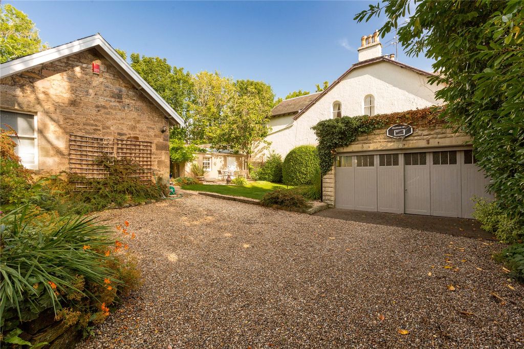 Additional image 24 of 6 bed detached house for sale23 Newbattle Road, Eskbank, Midlothian EH22
