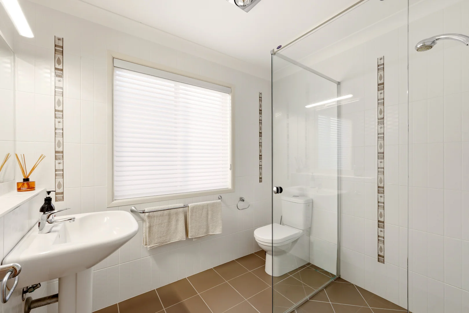 Additional image 28 of 155 Landsborough Avenue, Scarborough QLD 4020