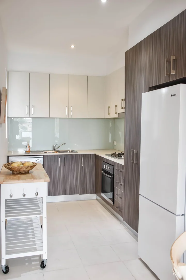 2/198 Waterloo Road, Oak Park VIC 3046 photo 4