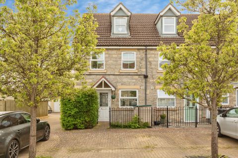 Trescothick Drive, Bristol BS30