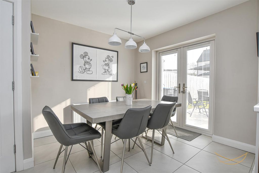 Additional image 18 of 3 bed semi-detached house for saleRushfield Walk, Ballyclare BT39