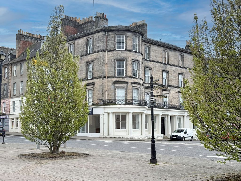 2 bed flat for saleCharlotte Place, Perth PH1