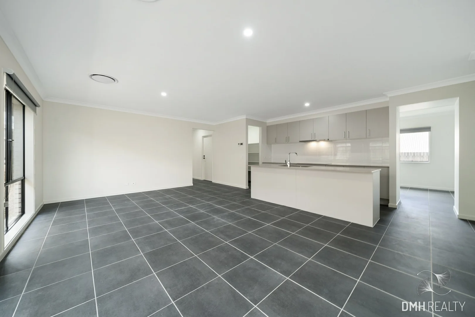 Additional image 4 of 30 Wentworth Drive, Flagstone QLD 4280