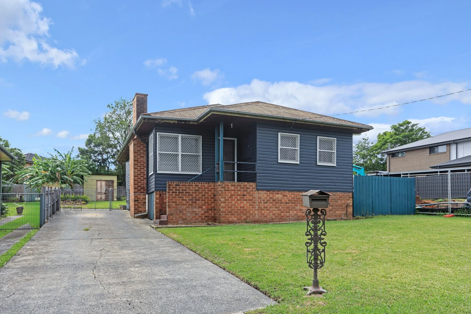 368 Gladstone Avenue, Mount Saint Thomas NSW 2500