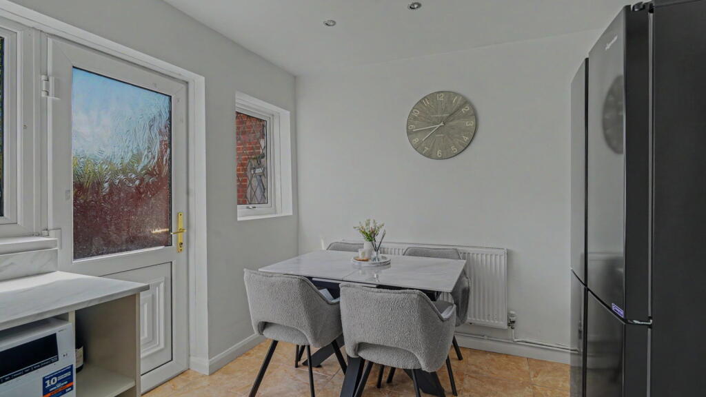 Additional image 4 of Hartfield Crescent, Birmingham, B27 7QL