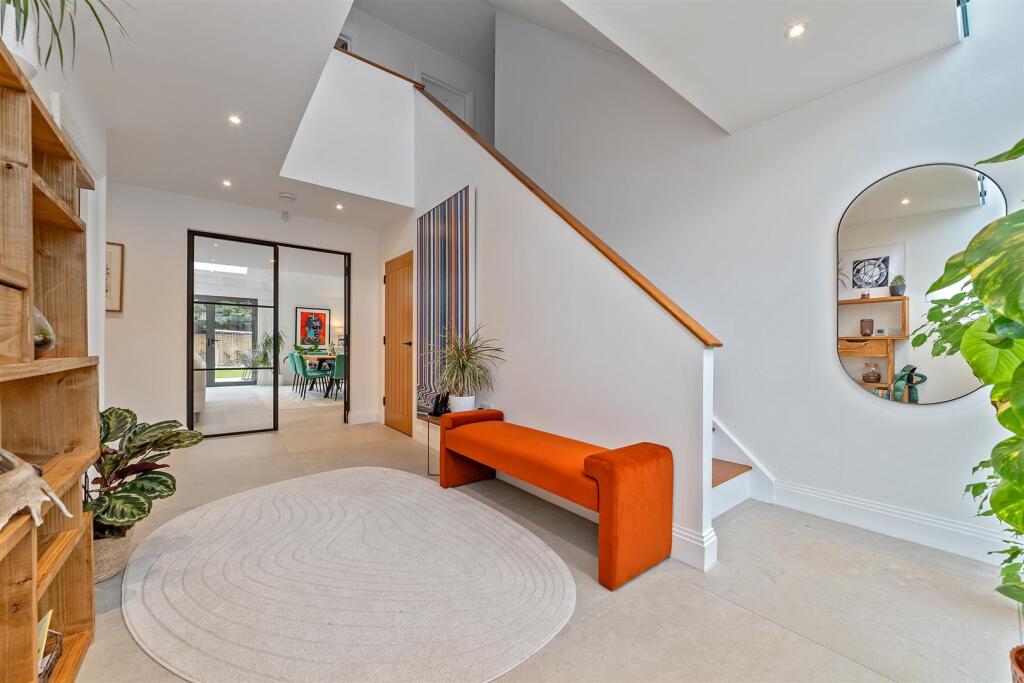 Silverwood Barns ,St. Albans Road, Sandridge photo 5
