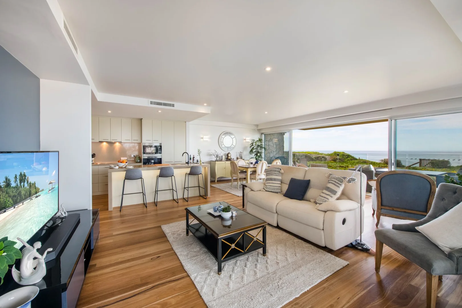 Additional image 10 of 3/1 Hutton Road, The Entrance North NSW 2261