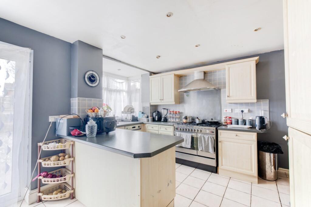 Additional image 5 of Radstock Avenue, Birmingham, West Midlands, B36
