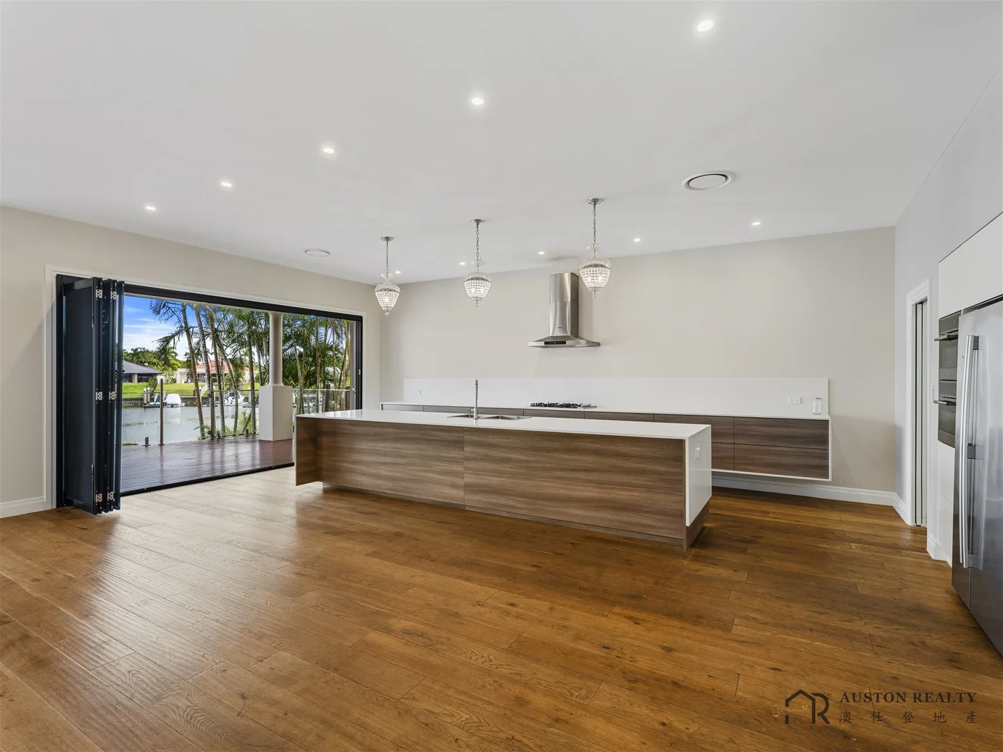 Additional image 2 of 2218 Taromeo Court, Hope Island QLD 4212
