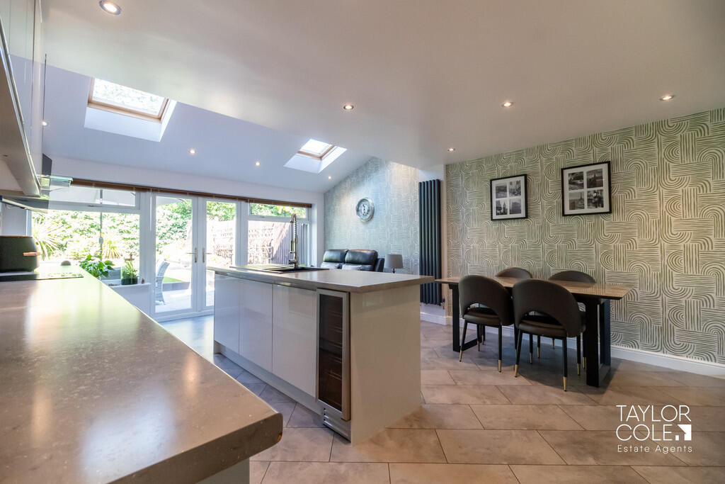 Additional image 5 of Windsor Close, Tamworth