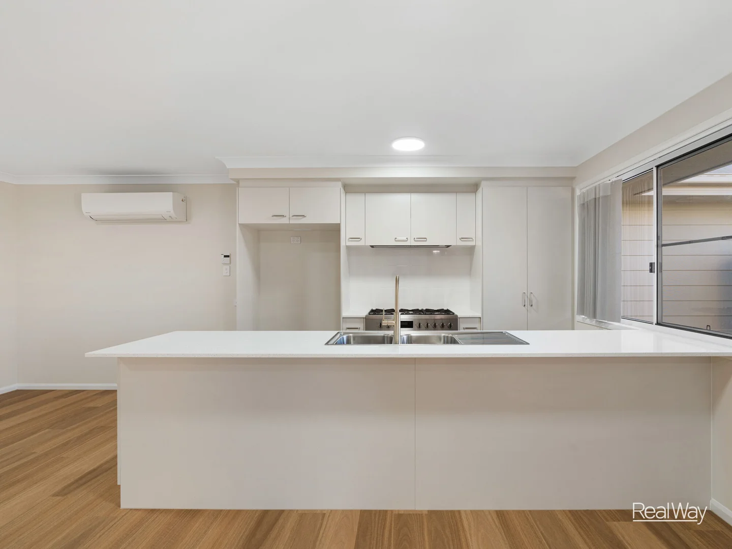 Additional image 3 of 2/28 Vanessa Crescent, Cotswold Hills QLD 4350