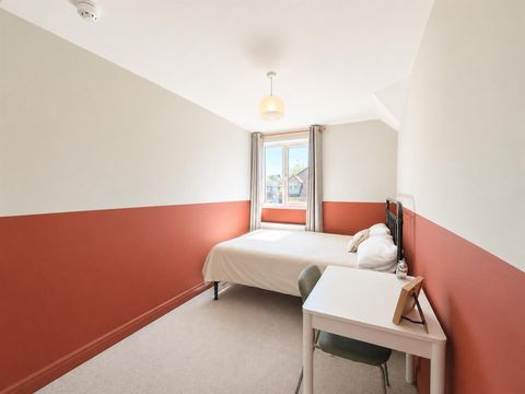 Knighton Road, Bristol BS10, Room to rent