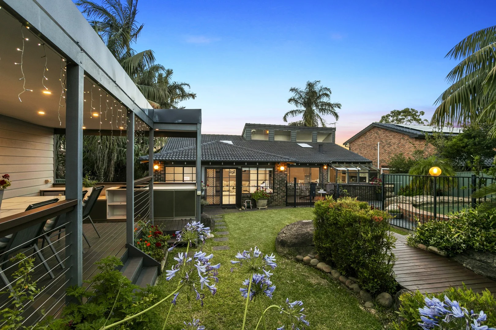 29 Mariner Road, Illawong NSW 2234