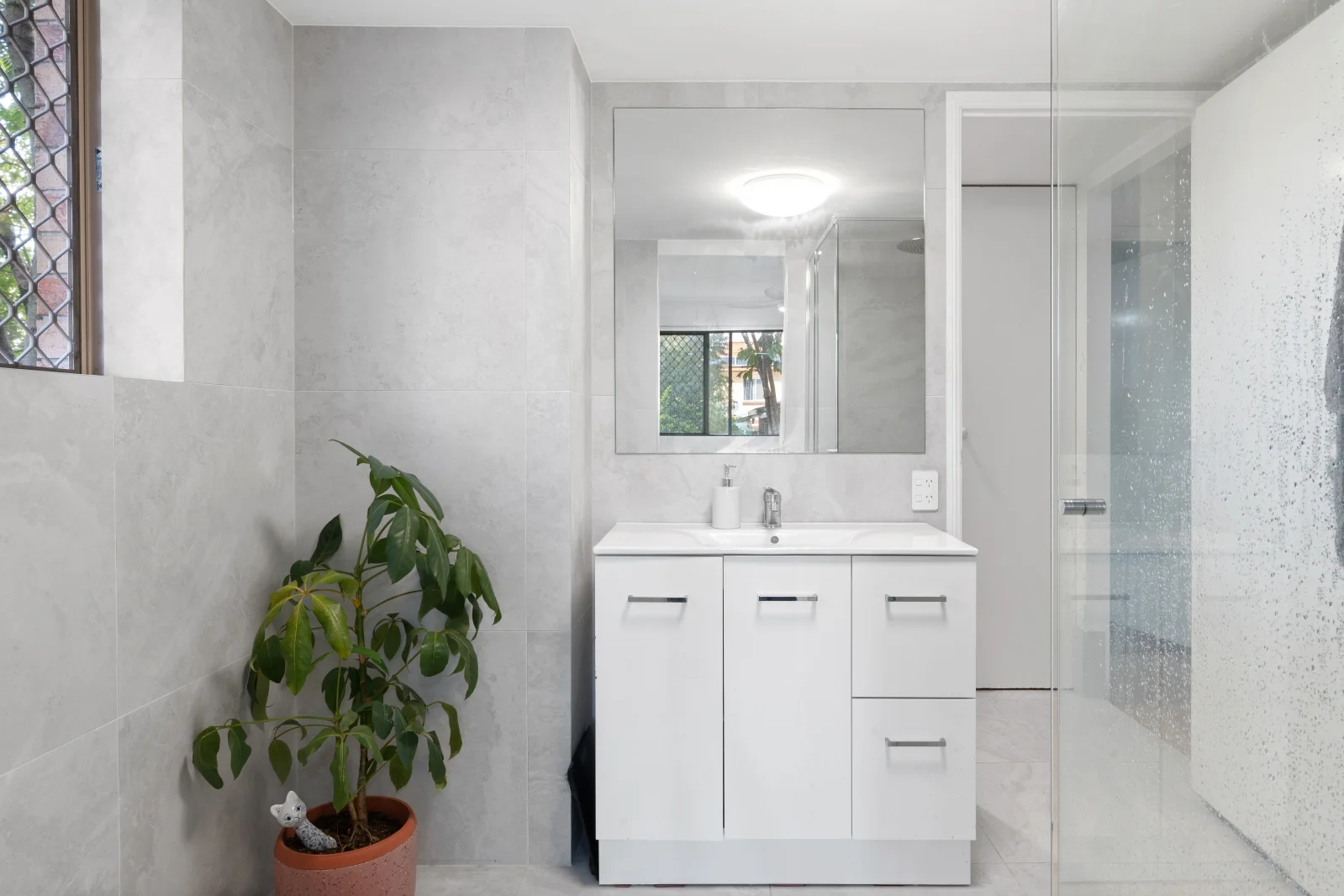 Additional image 9 of 4/28 Sykes Court, Southport QLD 4215