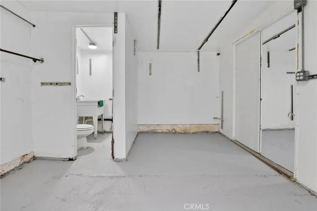 Additional image 17 of 9939 Commerce Avenue, Tujunga, CA 91042