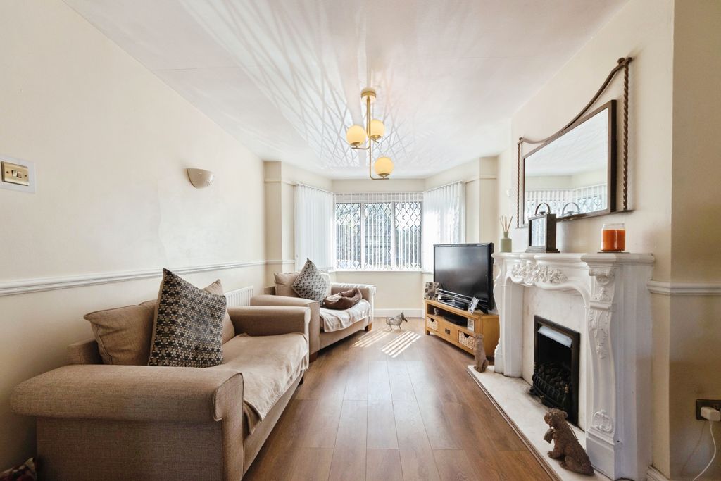 Additional image 5 of 3 bed semi-detached house for saleStoney Lane, Birmingham B25
