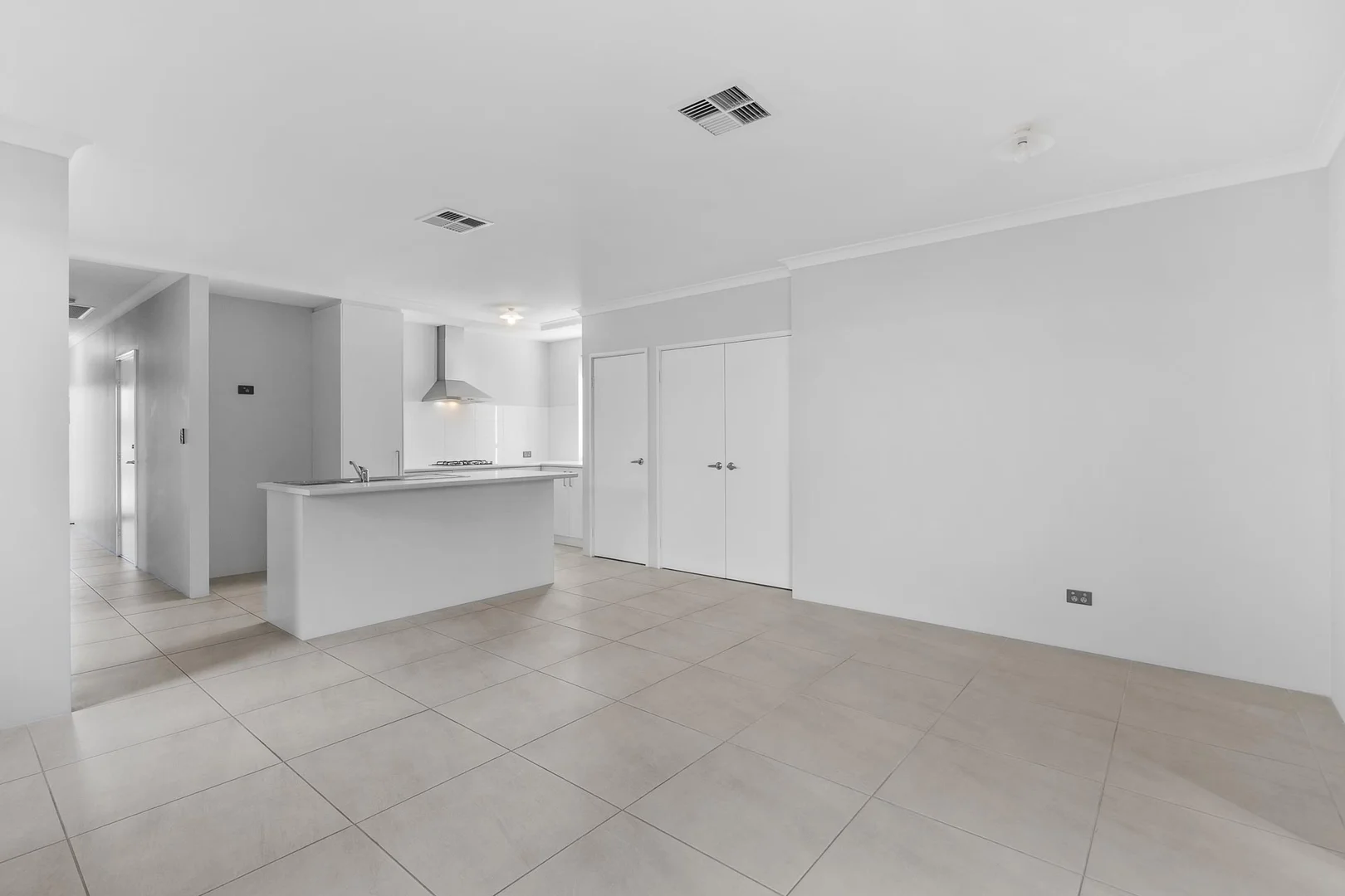 21A Ringmer Way, Westminster WA 6061 photo 2