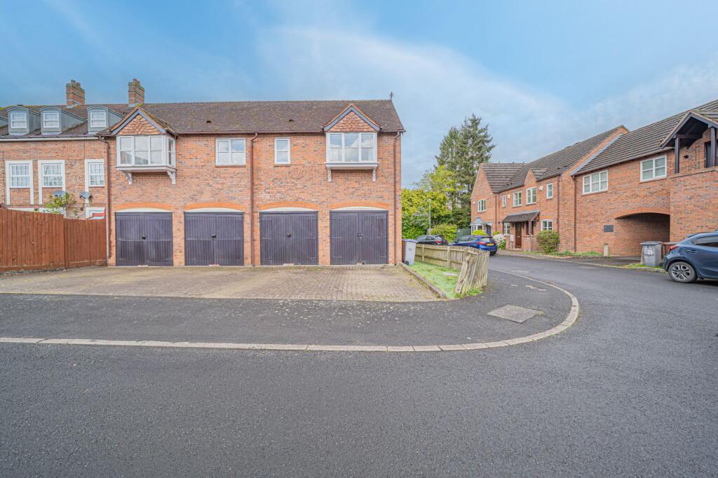 Thistlewood Grove, Chadwick End, B93
