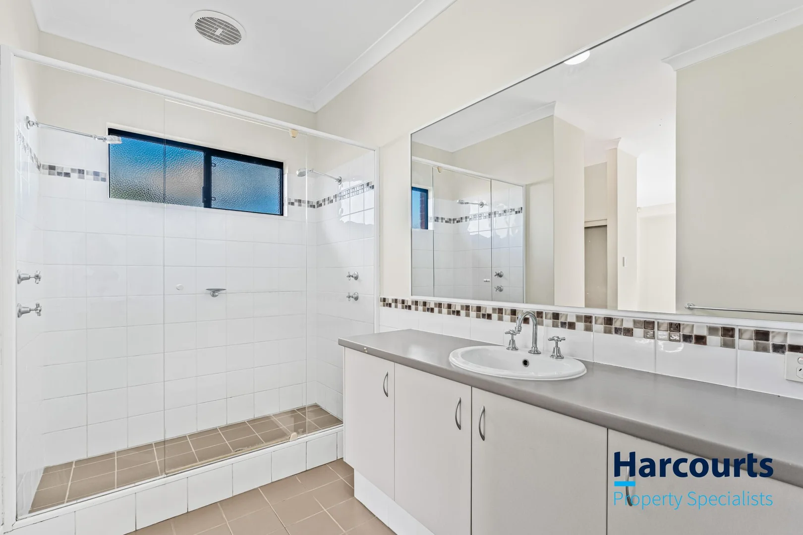Additional image 13 of 16 Caterpillar Road, Success WA 6164