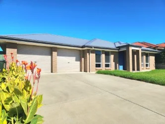 Additional image 2 of 94 Wishart Crescent, Encounter Bay SA 5211