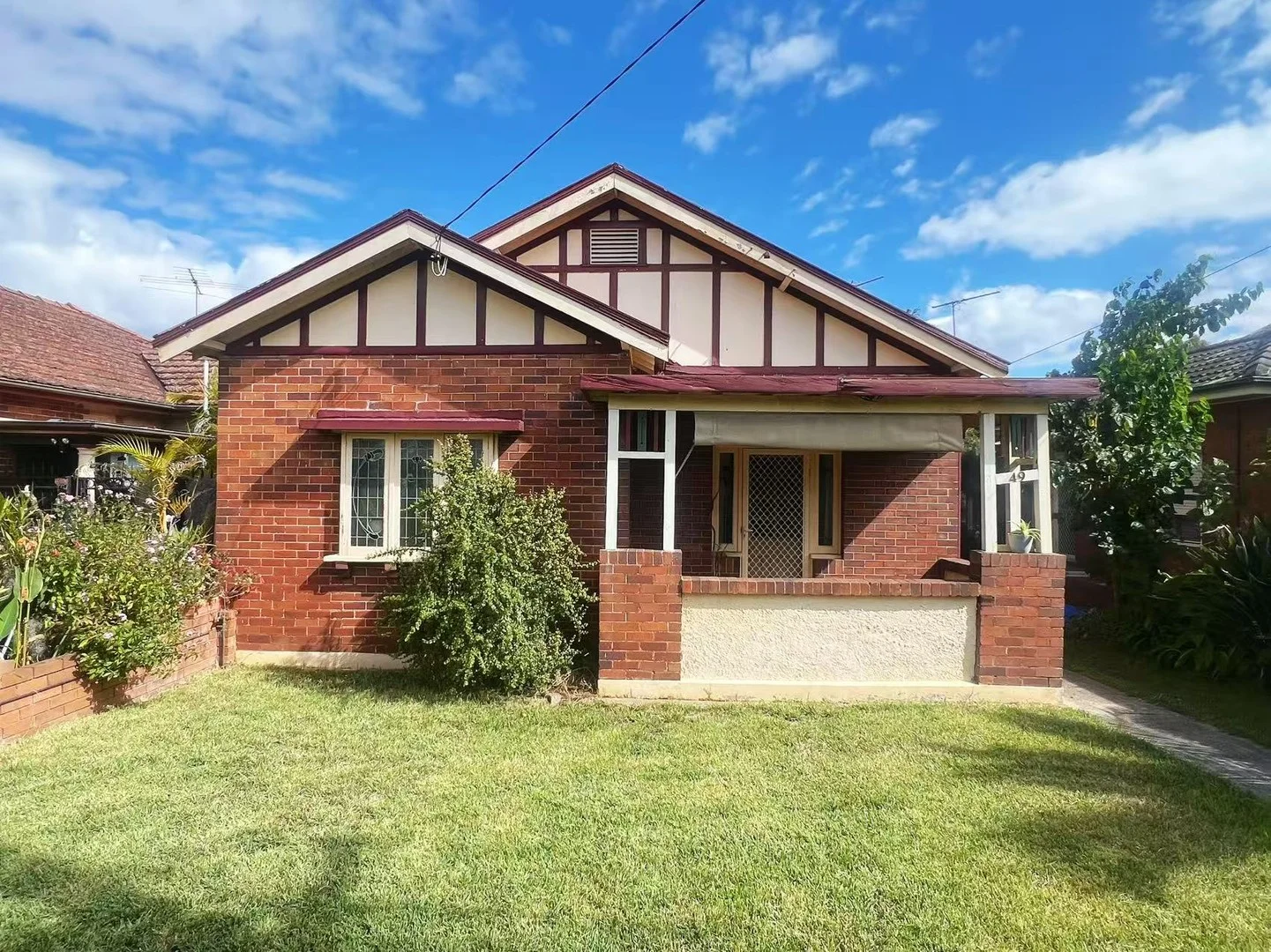 49 Jubilee Avenue, Carlton NSW 2218