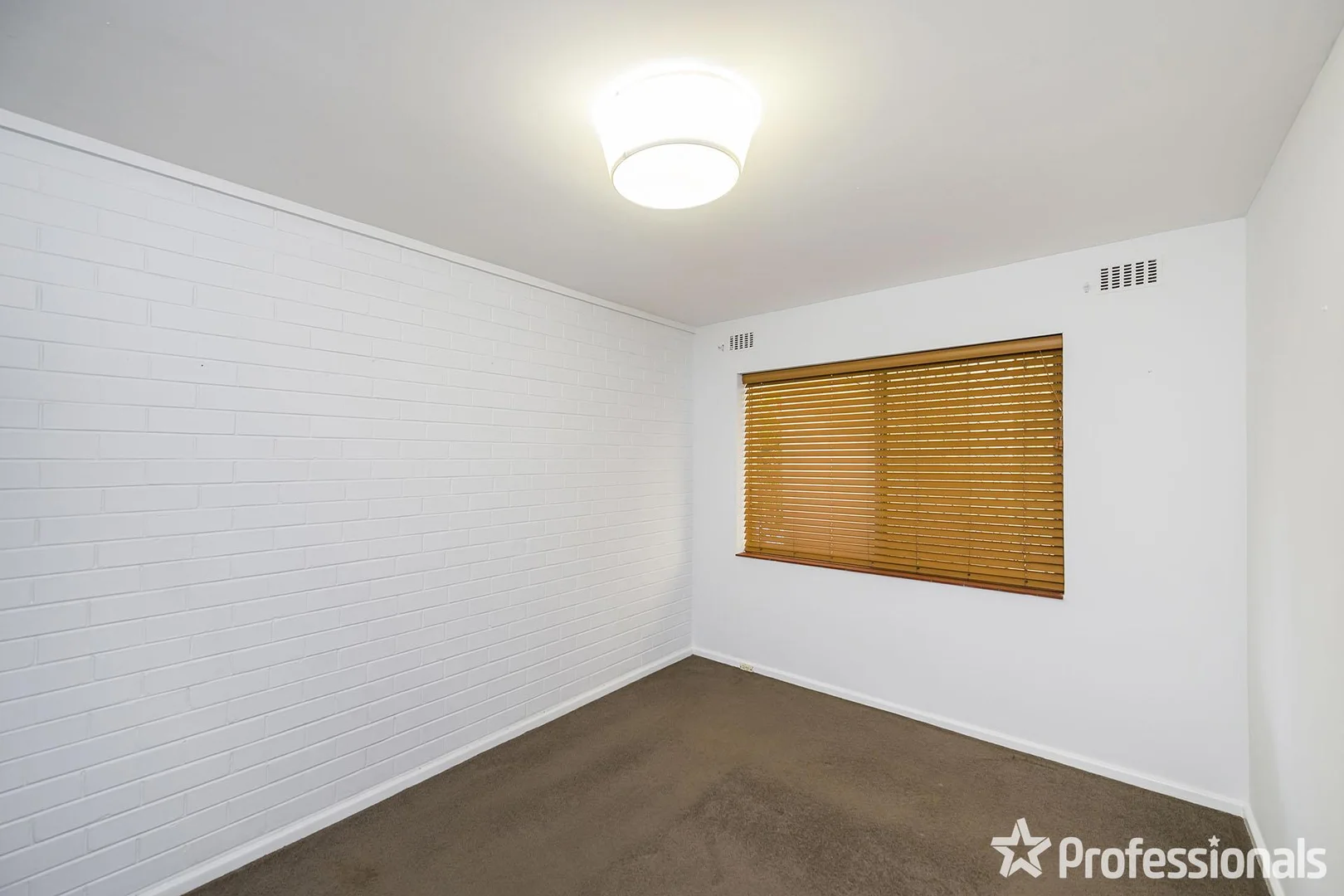 Additional image 10 of 2/57 Tenth Avenue, Inglewood WA 6052