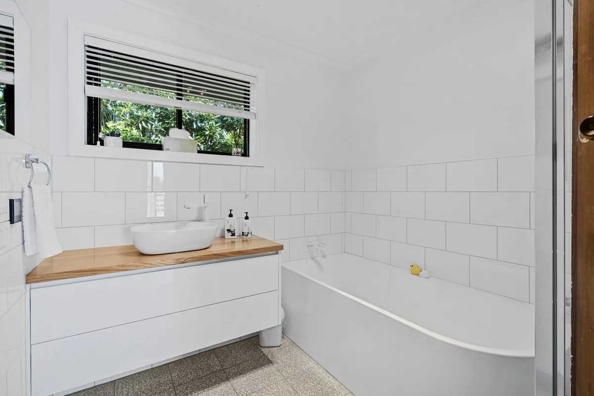 Additional image 23 of 12 Old Spring Bay Road, Swansea TAS 7190