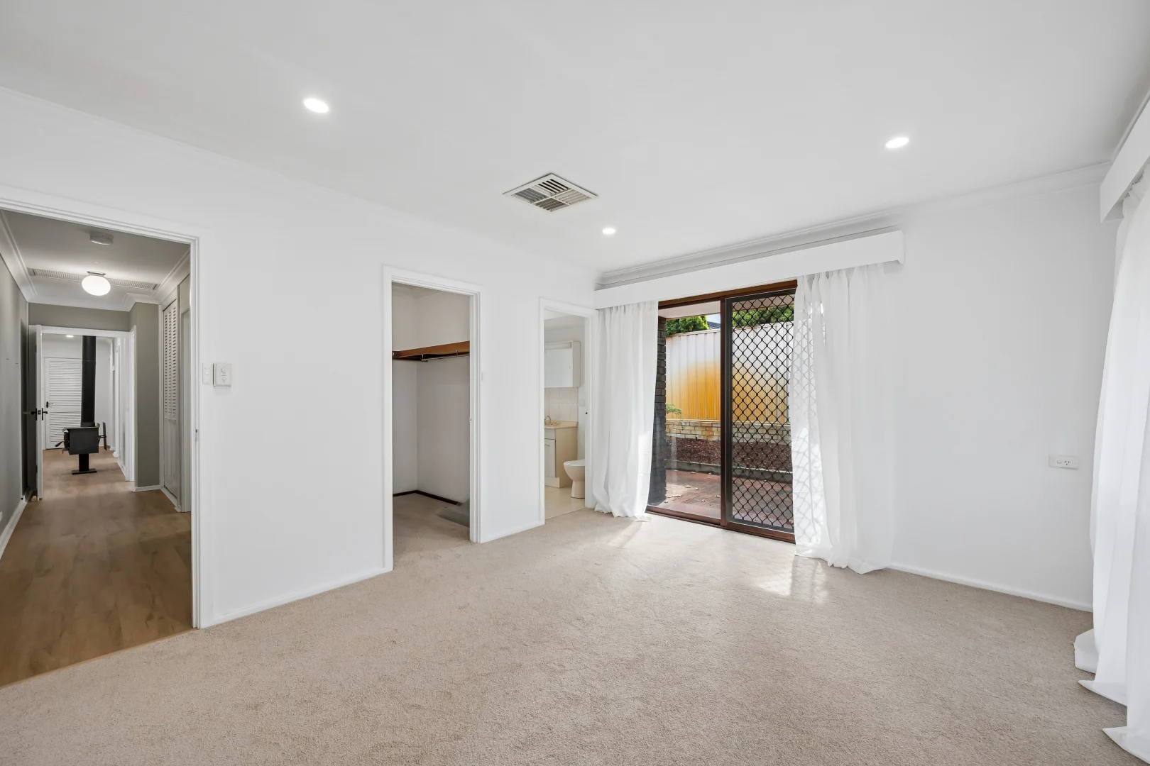 Additional image 14 of 82 Regency Drive, Thornlie WA 6108