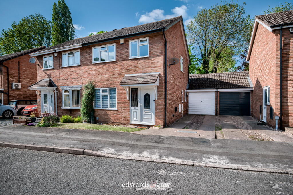 Chestnut Grove, Coleshill , B46 1AD