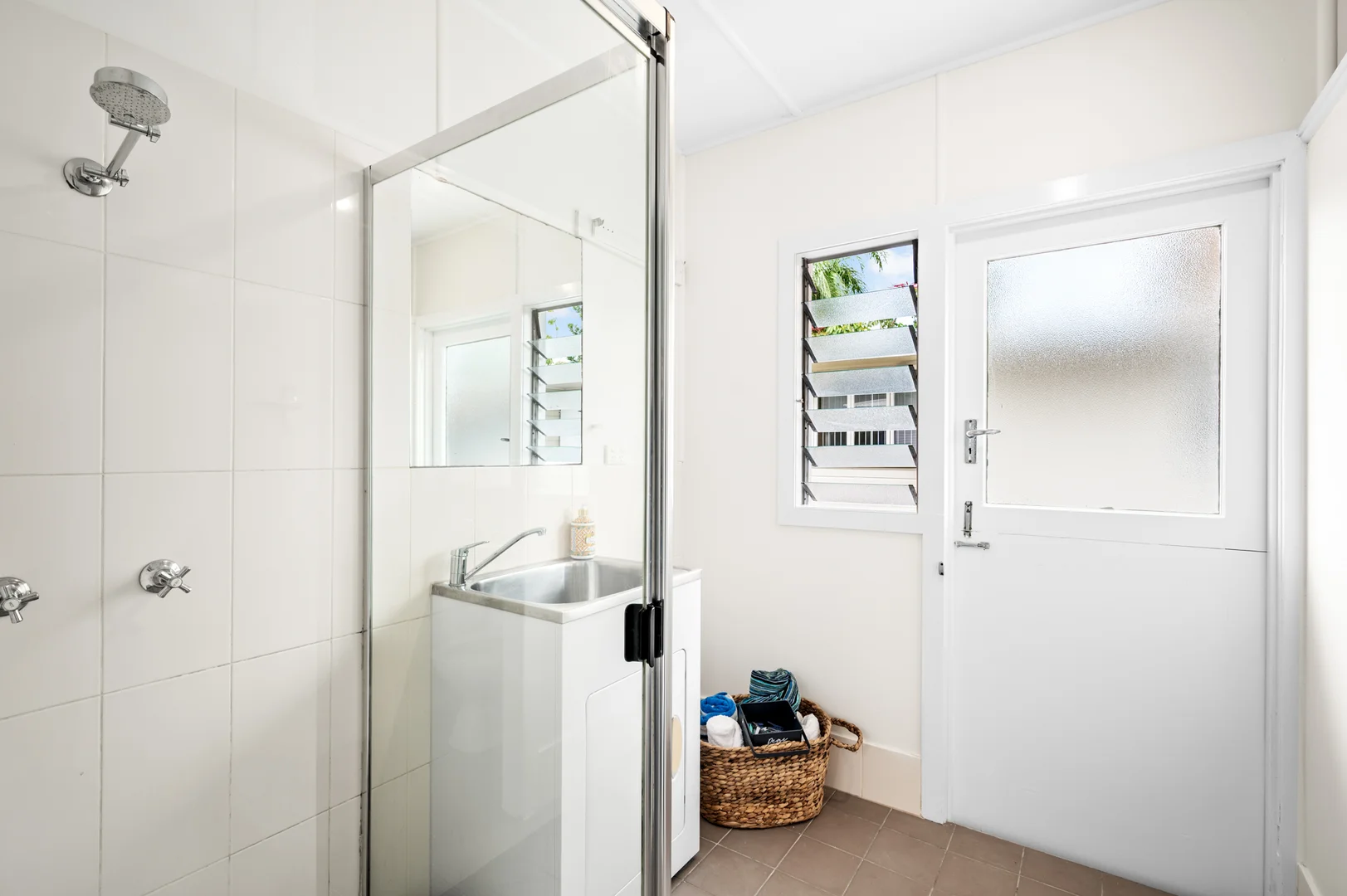 Additional image 18 of 255 Hawken Drive, St Lucia QLD 4067