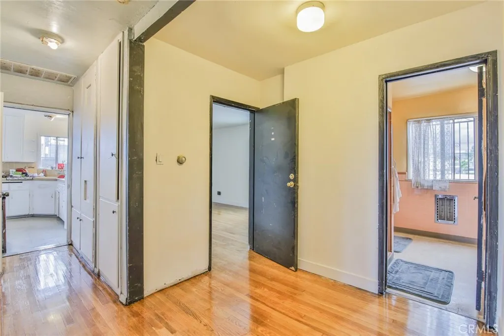 Additional image 70 of 5221 E Beverly Boulevard, Los Angeles, CA 90022