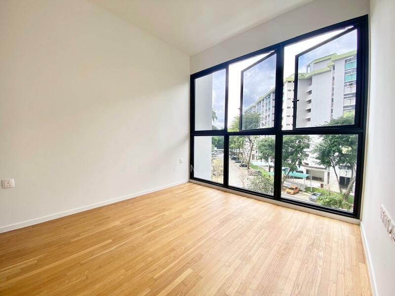 Additional image 3 of 11 Silat Avenue