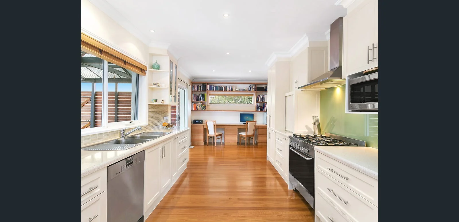 Additional image 2 of 872 Centre Road, Bentleigh East VIC 3165