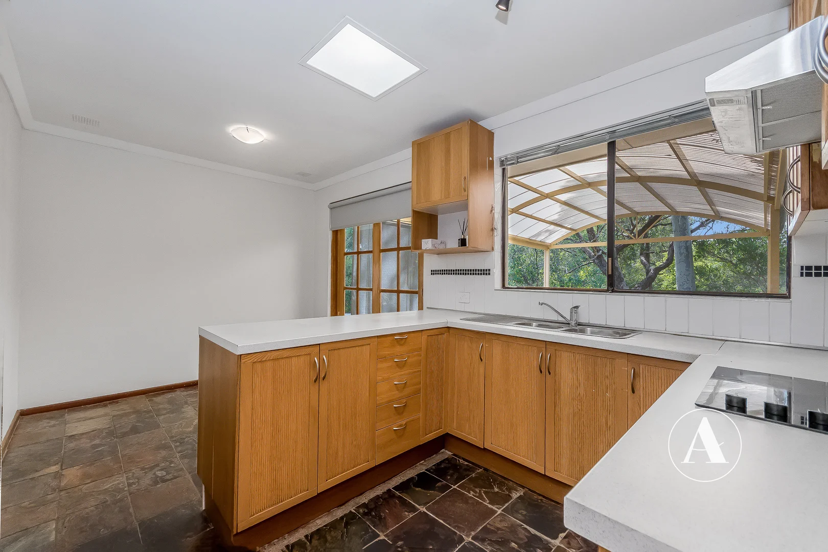 Additional image 21 of 54 Millen Street, Mount Nasura WA 6112