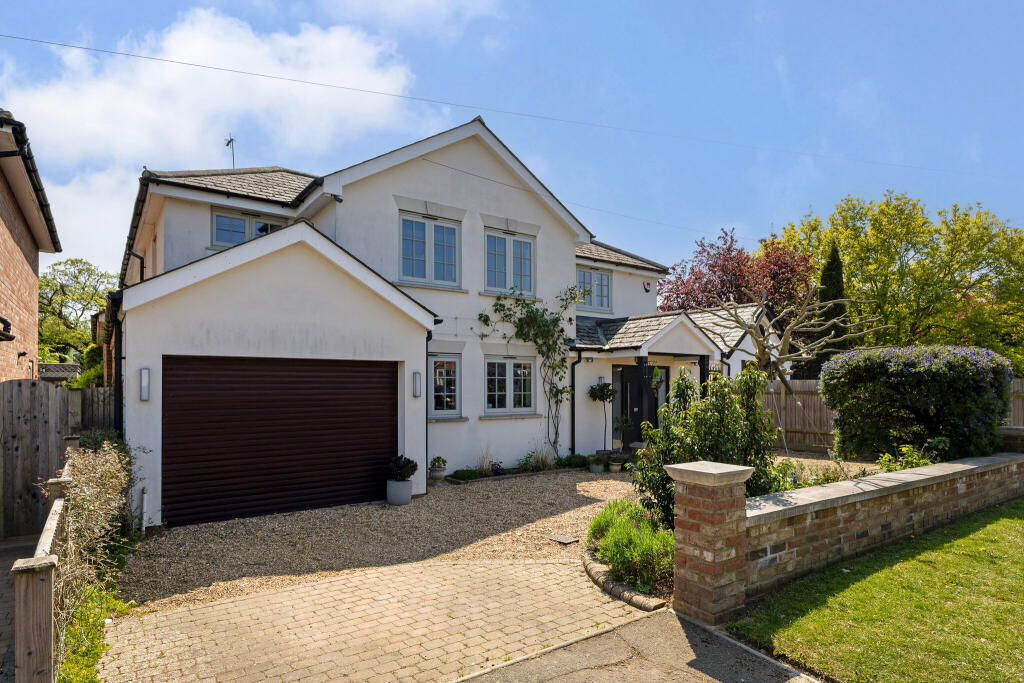 Stewart Road, Harpenden, AL5