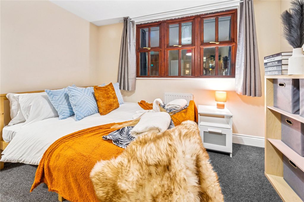 Additional image 25 of 4 bed terraced house for saleBear Yard Mews, Bristol, Somerset BS8