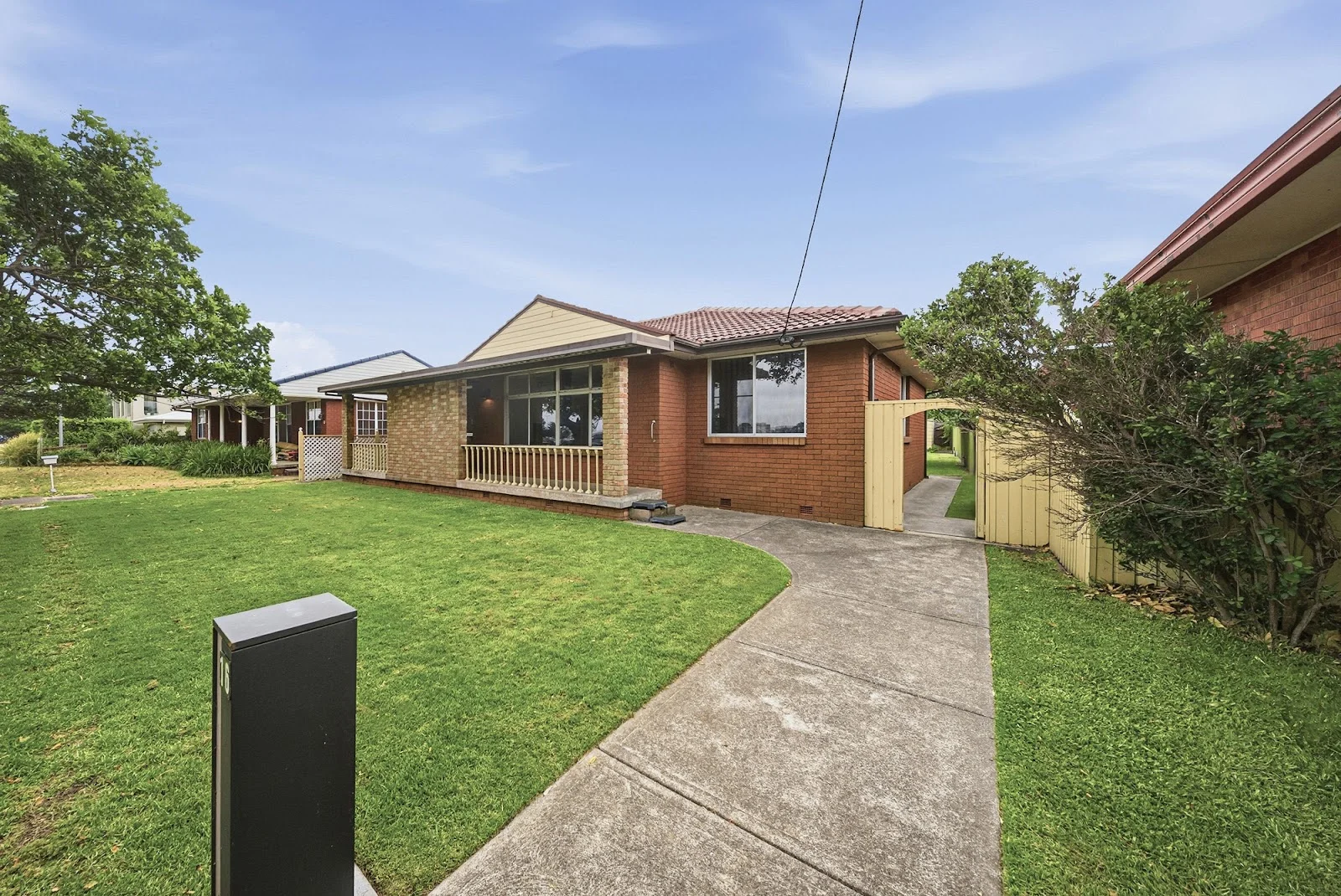 Additional image 5 of 16 Wharf Crescent, Stockton NSW 2295