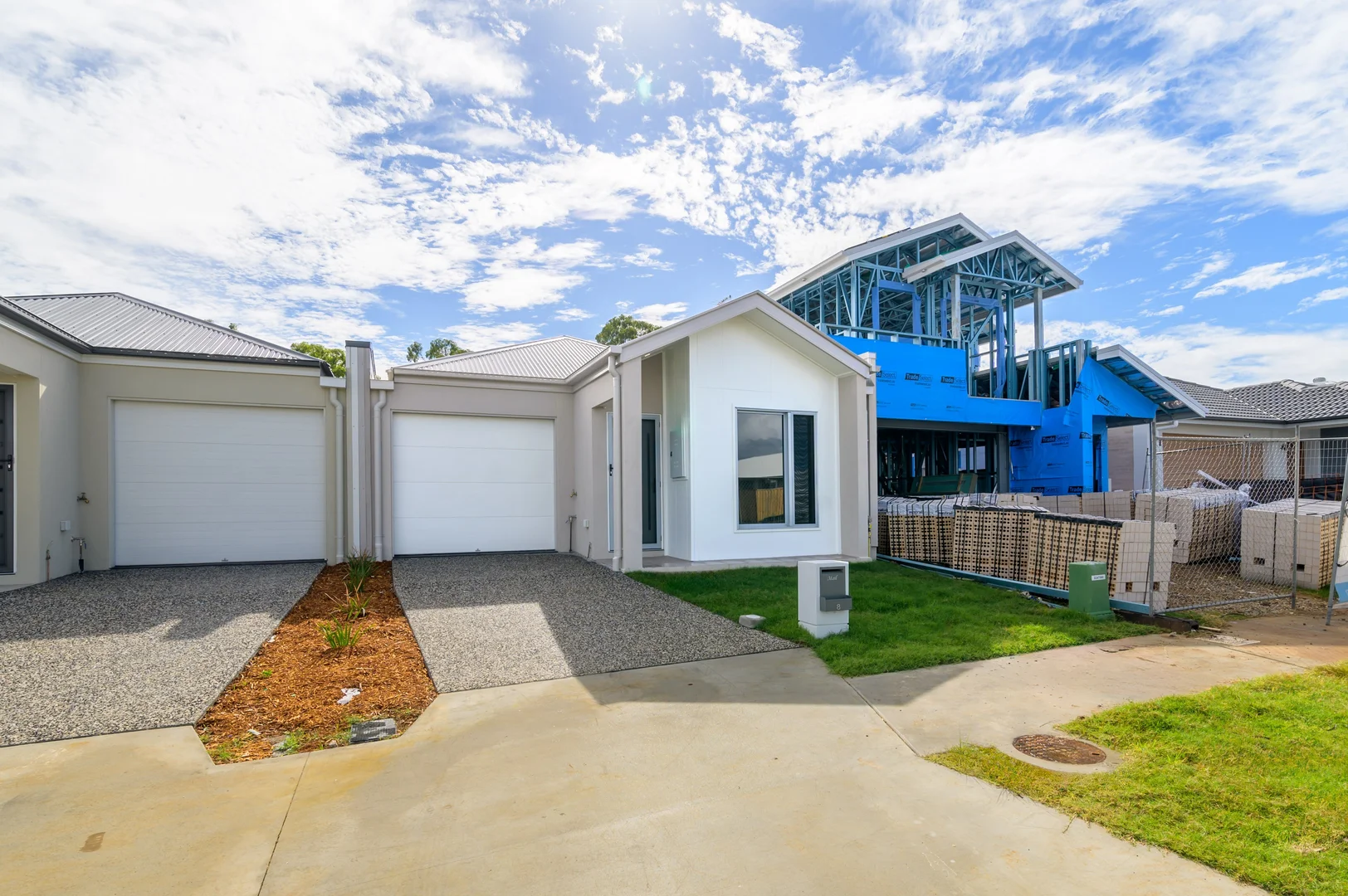 8 Fortuitous St, Morayfield QLD 4506 photo 2